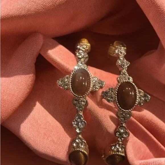 Tigers Eye Elegant Brown and Gold Women's Earrings - Picture 1 of 14